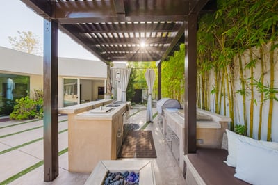 Luxury Villa Photo #20