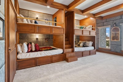 Luxury Villa Photo #60