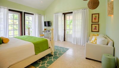 Arrecife 25 – Spacious Villa with Golf Views