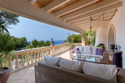 Luxury Villa Photo #7
