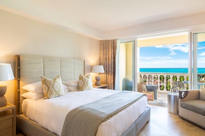 Luxury Villa Photo #3