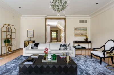 Luxury Villa Photo #17