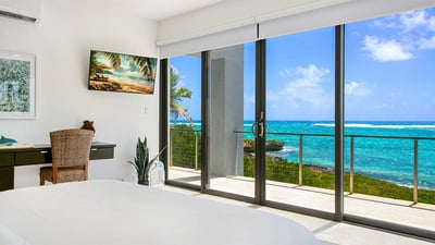 Luxury Villa Photo #30