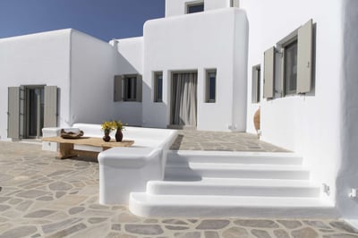 Luxury Villa Photo #32