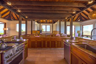 Luxury Villa Photo #17