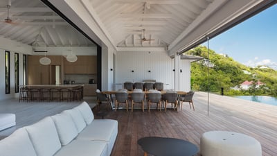 Luxury Villa Photo #18