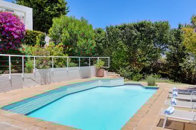 Luxury Villa Photo #6