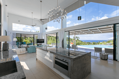 Luxury Villa Photo #22