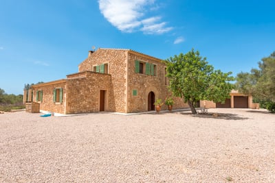 Luxury Villa Photo #16