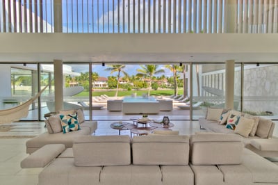 Luxury Villa Photo #29