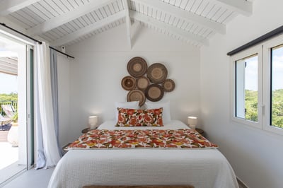 Luxury Villa Photo #29