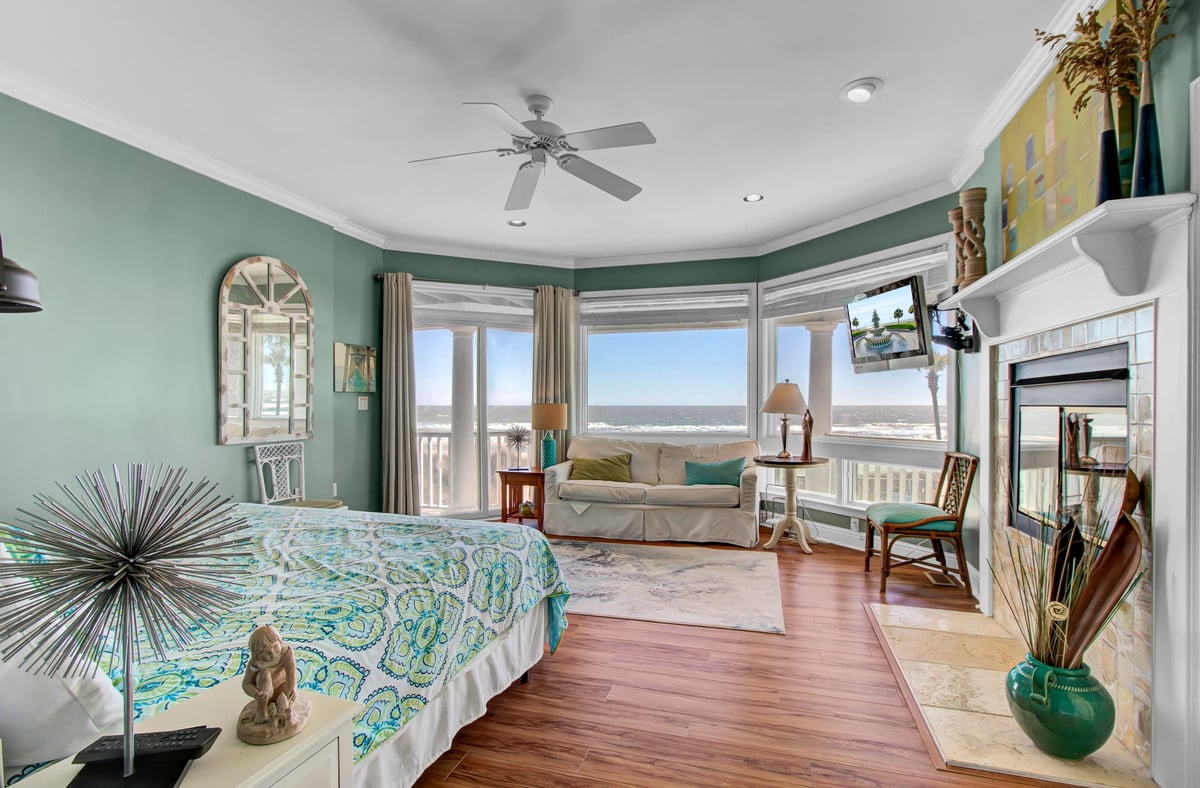 Atlantic Breeze Abode