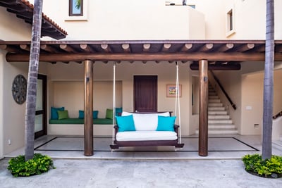 Luxury Villa Photo #25