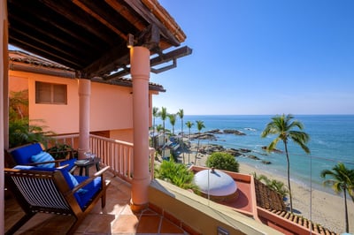 Luxury Villa Photo #13