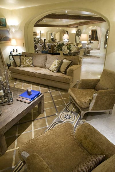 Luxury Villa Photo #12
