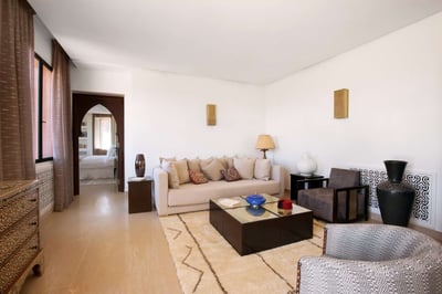 Luxury Villa Photo #14