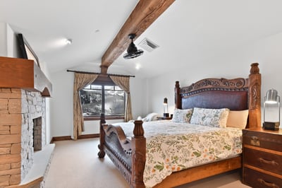 Luxury Villa Photo #16