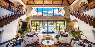 Luxury Villa Photo #9