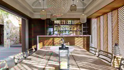 Luxury Villa Photo #35