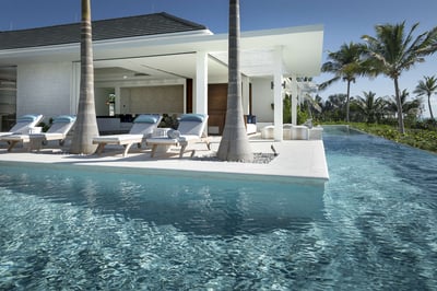 Luxury Villa Photo #6
