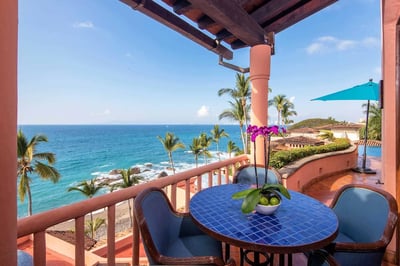 Luxury Villa Photo #10