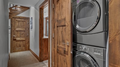 Lower level laundry