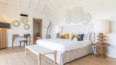 Luxury Villa Photo #39
