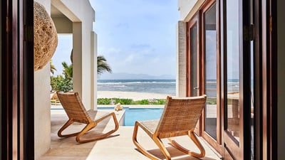 Luxury Villa Photo #12