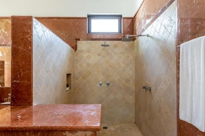 Luxury Villa Photo #51