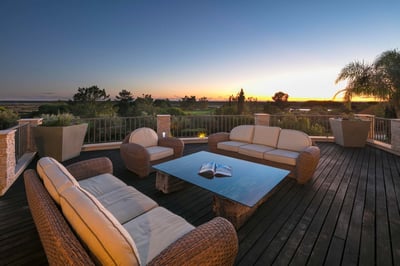 Luxury Villa Photo #10