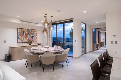 Luxury Villa Photo #24