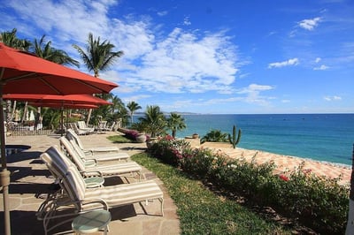 Luxury Villa Photo #6