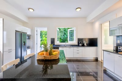 Luxury Villa Photo #20