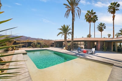 Luxury Villa Photo #5