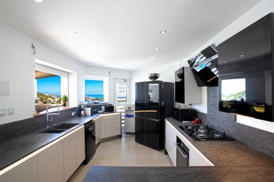 Luxury Villa Photo #11