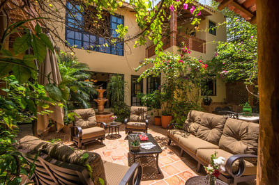 Luxury Villa Photo #8