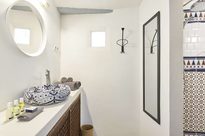 Luxury Villa Photo #36