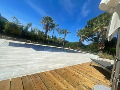 Luxury Villa Photo #25
