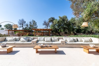 Luxury Villa Photo #9