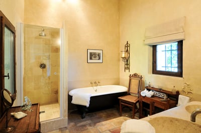 Luxury Villa Photo #24