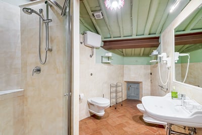 Luxury Villa Photo #24