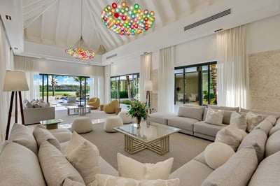 Luxury Villa Photo #24