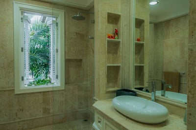 Luxury Villa Photo #40