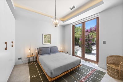 Luxury Villa Photo #41