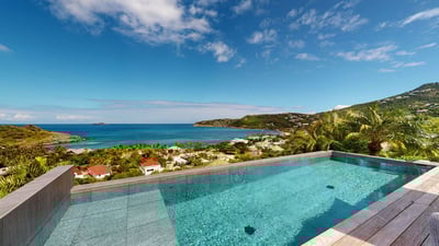 Luxury Villa Photo #8