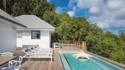 Luxury Villa Photo #2
