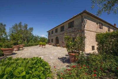 Luxury Villa Photo #4