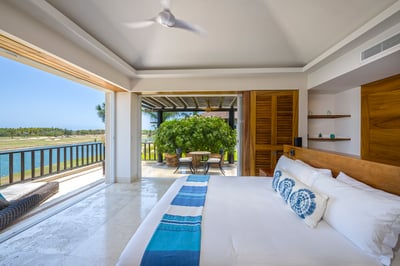 Luxury Villa Photo #29