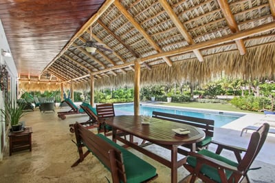 Luxury Villa Photo #10