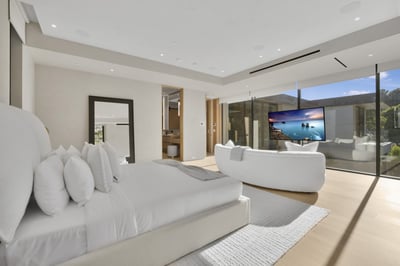 Luxury Villa Photo #56